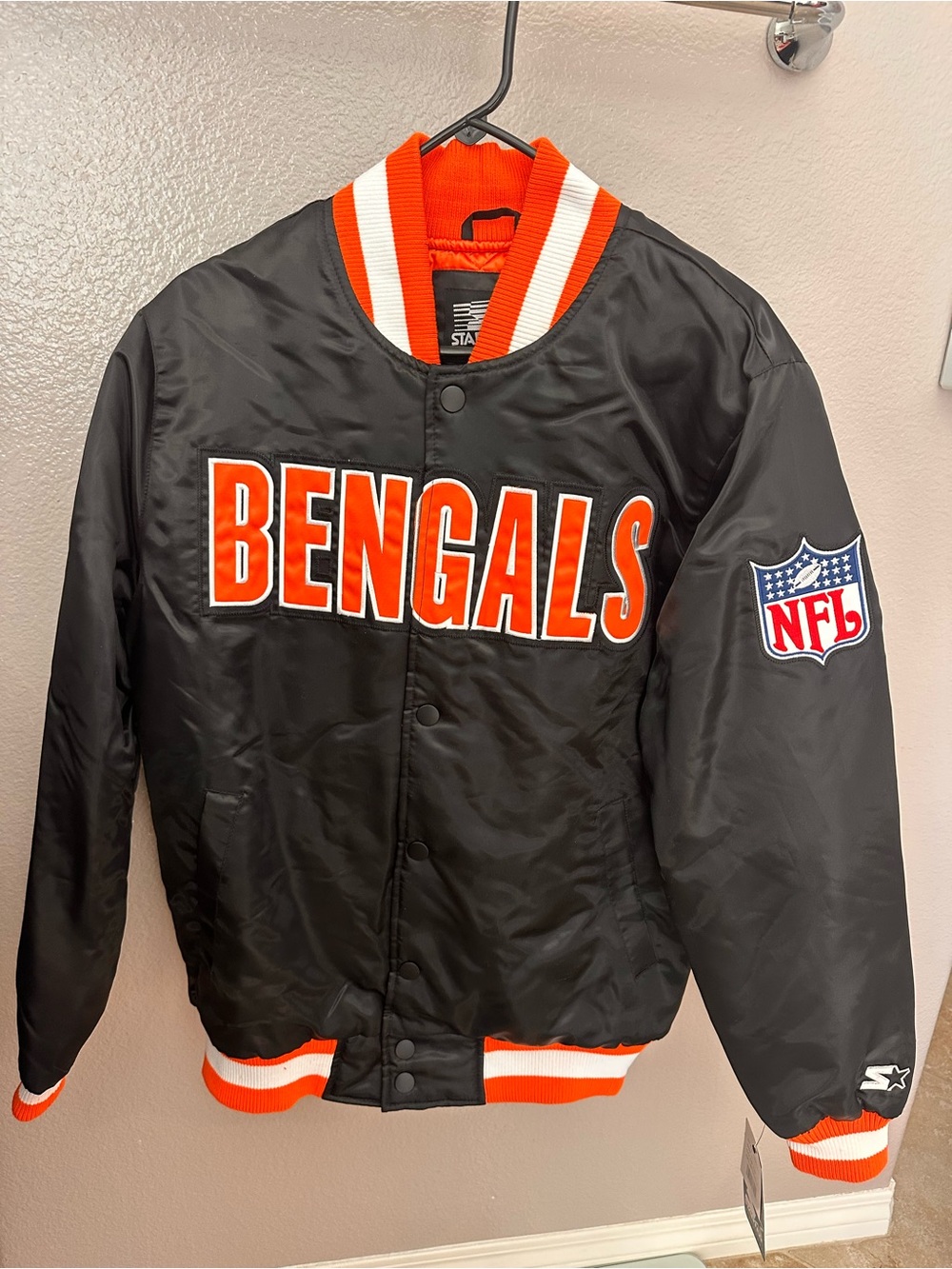 STARTER Black & Orange Cincinnati Bengals Satin Jacket